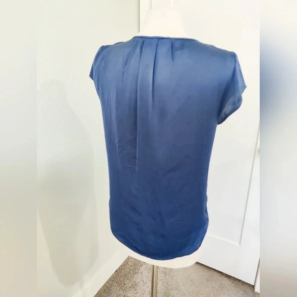H&M Silk V-Neck Blouse - Picture 3 of 8